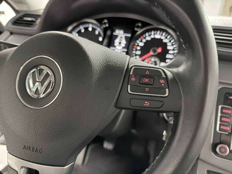 Volkswagen CC 2.0 TSI 210KM*Navi*BiXenon*HIGHLINE*Klimatronic*Kamera*Łopatki II (2012-)