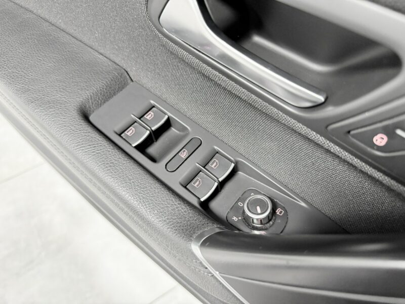 Volkswagen CC 2.0 TSI 210KM*Navi*BiXenon*HIGHLINE*Klimatronic*Kamera*Łopatki II (2012-)