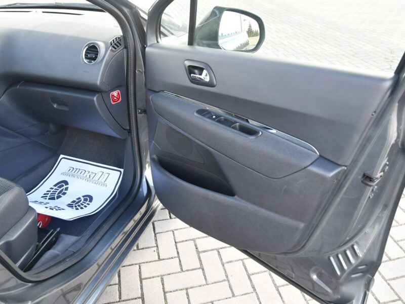 Peugeot 5008 1,6hdi DUDKI11 Klimatronic 2 str.Parktronic.Tempomat.kredyt.OKAZJA I (2009-2017)
