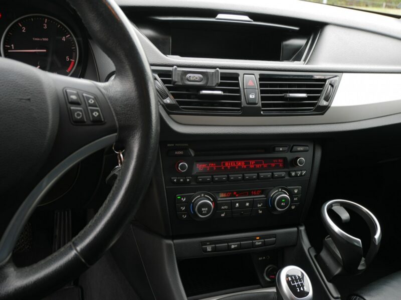 BMW X1 FL sDrive 18d 143KM [Eu5] -Skóra -Grzane fotele +Koła zimowe I (E84) (2009-2015)