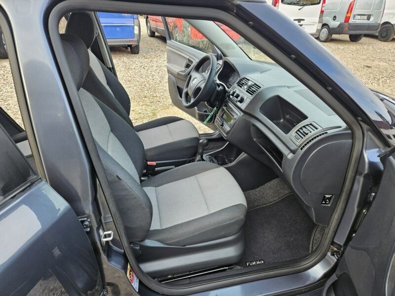 Škoda Fabia Opłacona Zdrowa Zadbana Serwisowana Klima Po Serwisie II (2007-2014)