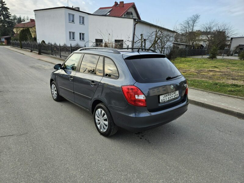 Škoda Fabia Opłacona Zdrowa Zadbana Serwisowana Klima Po Serwisie II (2007-2014)