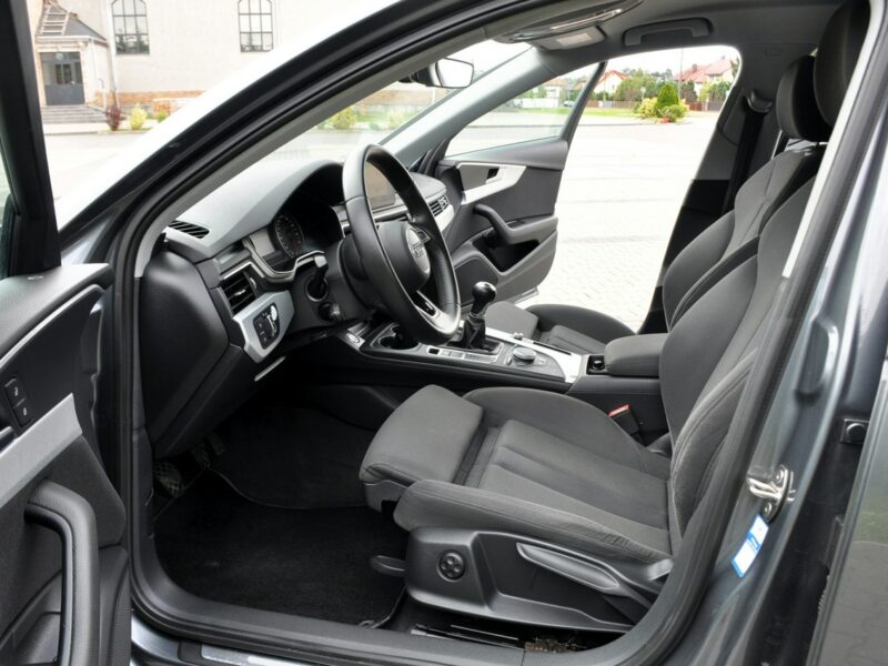 Audi A4 2.0TDI(150KM)*Lift*Xenon*Led*Duża Navi*Welur*Chrom*El.Klapa*Alu18"ASO B9 (2015-)