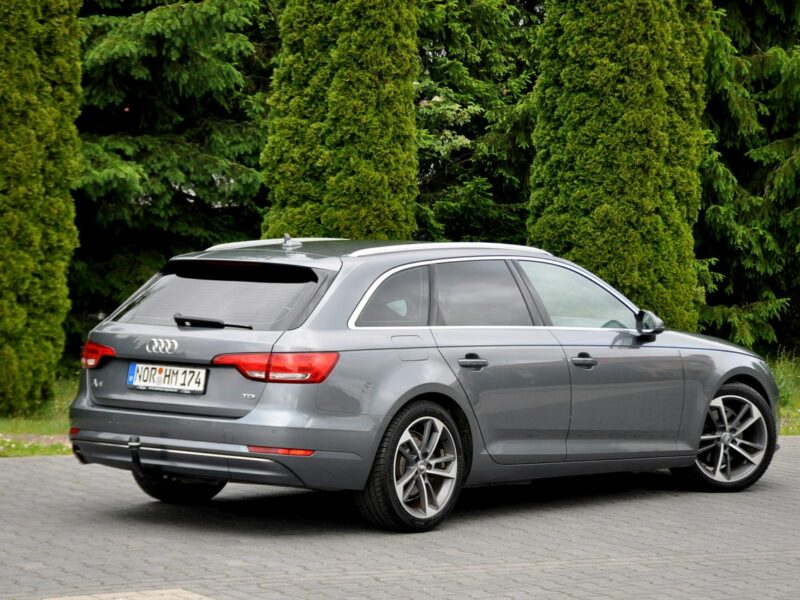 Audi A4 2.0TDI(150KM)*Lift*Xenon*Led*Duża Navi*Welur*Chrom*El.Klapa*Alu18"ASO B9 (2015-)