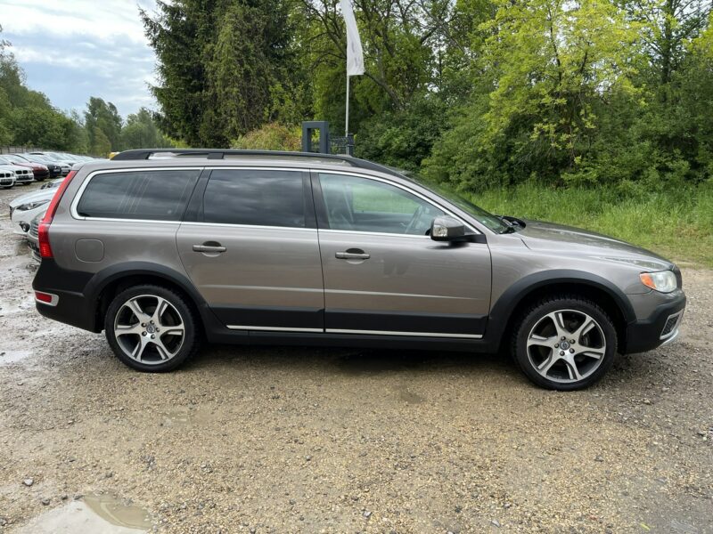 Volvo XC 70 2.4 Automat Grzane Skóry Alu Xenon Stan BDB BEzwypadkowy Opłacony III (2007-)