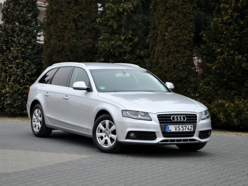 Audi A4 2.0TDI(120KM)*Klimatronik*Chrom*Welur*Reling*Parktronik*I Wł*Alu16"ASO B8 (2007-2015)