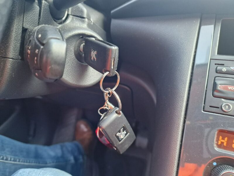Peugeot 3008 1.6 HDI 110 KM, Klimatyzacja, Bluetooth, Alufelgi, Isofix, Dwa Klucze I (2009-2016)