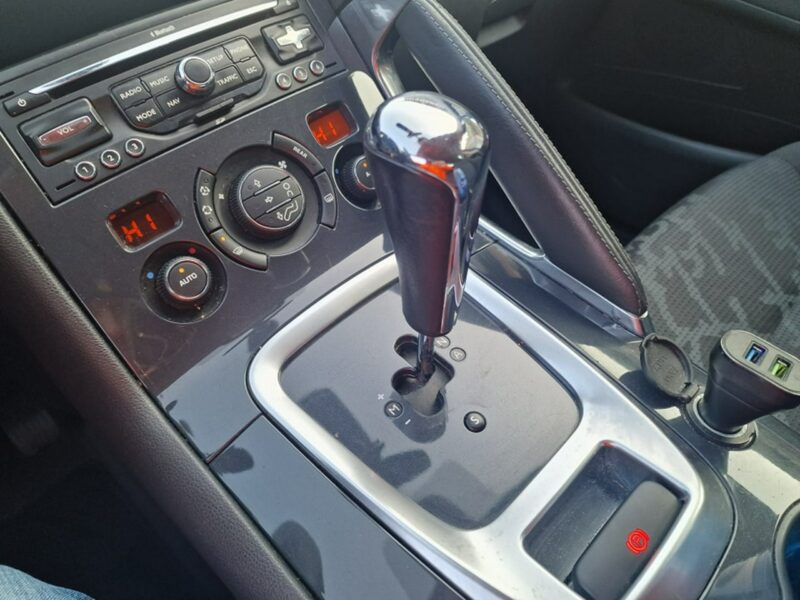 Peugeot 3008 1.6 HDI 110 KM, Klimatyzacja, Bluetooth, Alufelgi, Isofix, Dwa Klucze I (2009-2016)