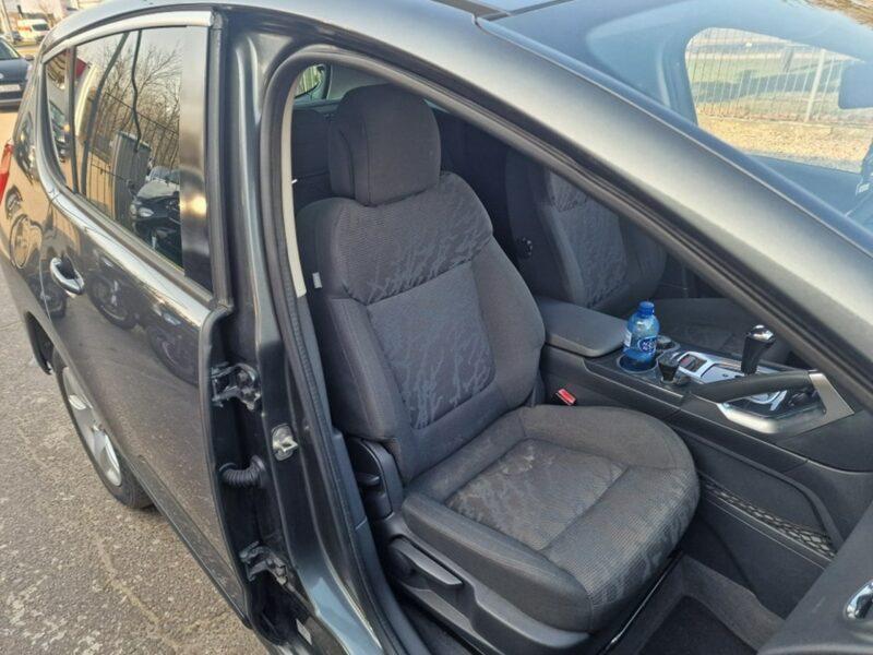 Peugeot 3008 1.6 HDI 110 KM, Klimatyzacja, Bluetooth, Alufelgi, Isofix, Dwa Klucze I (2009-2016)