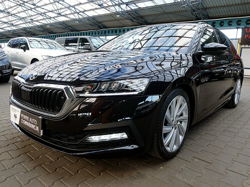 Škoda Octavia VIRTUAL COCPIT+Led+Podgrze.P.Szyba+ACC GWARANCJA 1wł Kraj Bezwyp F23% IV (2020-)