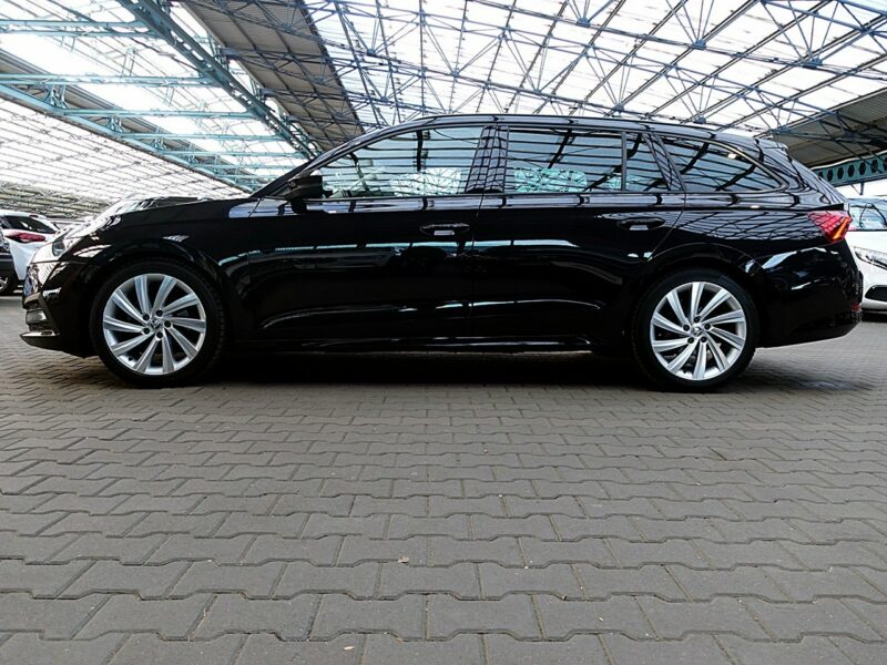 Škoda Octavia VIRTUAL COCPIT+Led+Podgrze.P.Szyba+ACC GWARANCJA 1wł Kraj Bezwyp F23% IV (2020-)