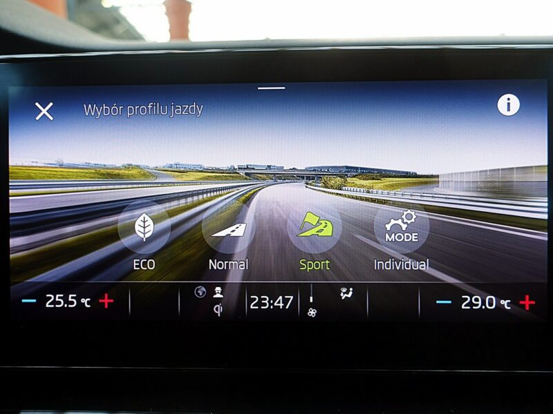 Škoda Octavia VIRTUAL COCPIT+Led+Podgrze.P.Szyba+ACC GWARANCJA 1wł Kraj Bezwyp F23% IV (2020-)
