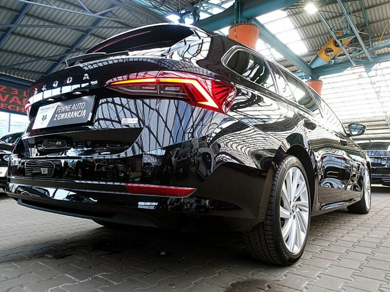 Škoda Octavia VIRTUAL COCPIT+Led+Podgrze.P.Szyba+ACC GWARANCJA 1wł Kraj Bezwyp F23% IV (2020-)