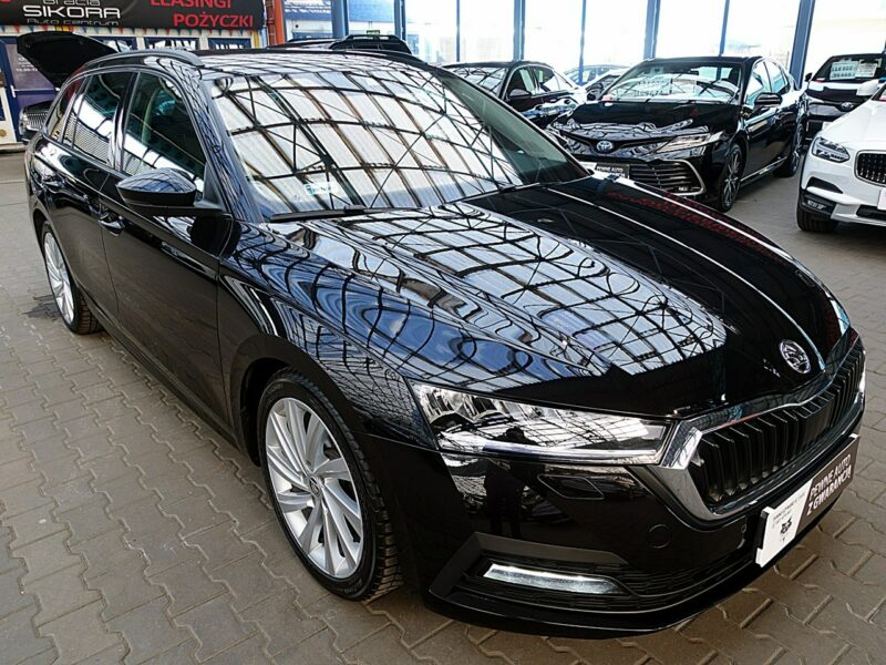 Škoda Octavia VIRTUAL COCPIT+Led+Podgrze.P.Szyba+ACC GWARANCJA 1wł Kraj Bezwyp F23% IV (2020-)