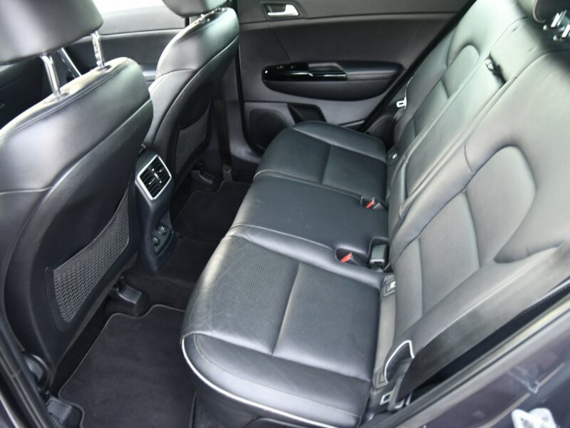 Kia Sportage 1,6benz GT Line, Skóry.Navi.Kam.Cofania.Panorama Dach.Asystent Pasa Ru IV (2016-2021)