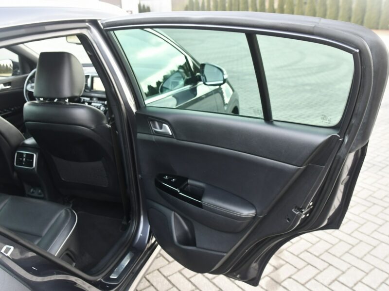 Kia Sportage 1,6benz GT Line, Skóry.Navi.Kam.Cofania.Panorama Dach.Asystent Pasa Ru IV (2016-2021)