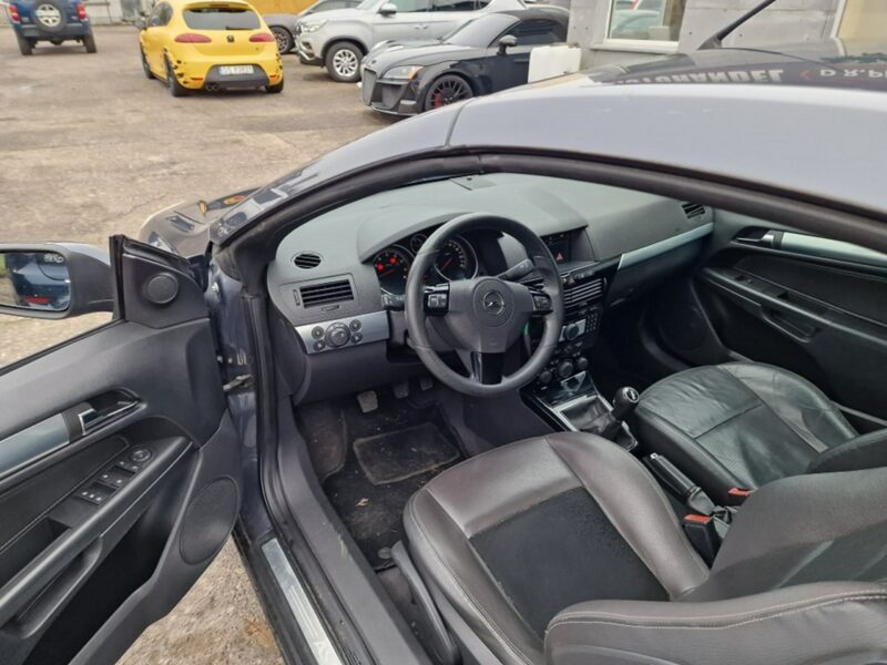 Opel Astra 1.8 Benzyna 140 KM, Twin-Top, Skóra, Klimatyzacja, Automat, Alufelgi H (2004-2014)