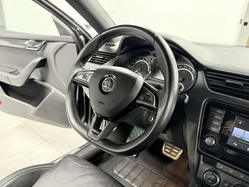 Škoda Octavia RS 2.0 TDI 184KM*AppleCa*KeyLessGo*LED*Bi-Xenon*Navi*Skóry*HAK*Niemiec III (2013-)