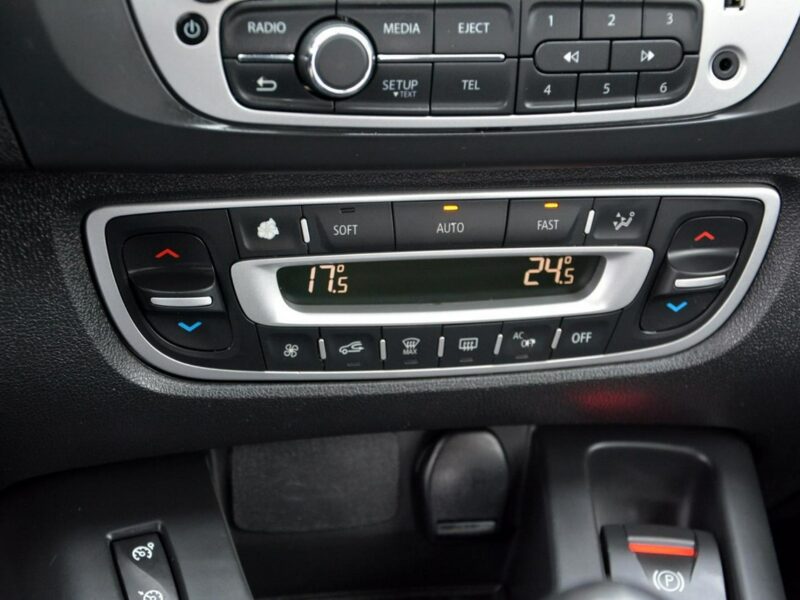Renault Scenic 1.5dCi(110KM) duża Navi Ledy Klimatronik Parktronic Aso III (2009-2016)