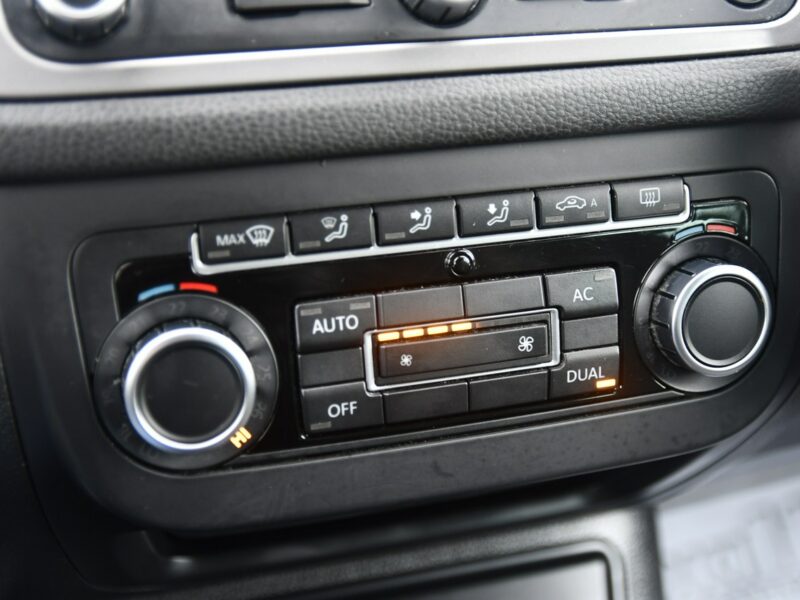 Volkswagen Tiguan 1,4Turbo DUDKI11 Klimatronic 2str.Navi,Tempomat.Parktronic,kredyt.OKAZ I (2007-2016)