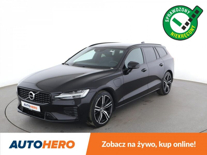 Volvo V60 F23 2.0T6 R Design AWD PHEV Navi Tempomat HarmanKardon Kamera BLIS LED II (2018-)