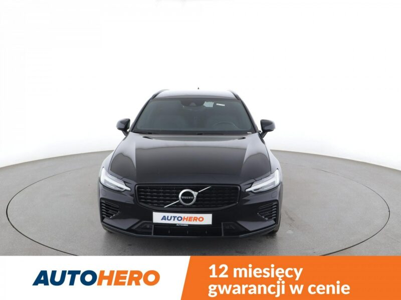 Volvo V60 F23 2.0T6 R Design AWD PHEV Navi Tempomat HarmanKardon Kamera BLIS LED II (2018-)