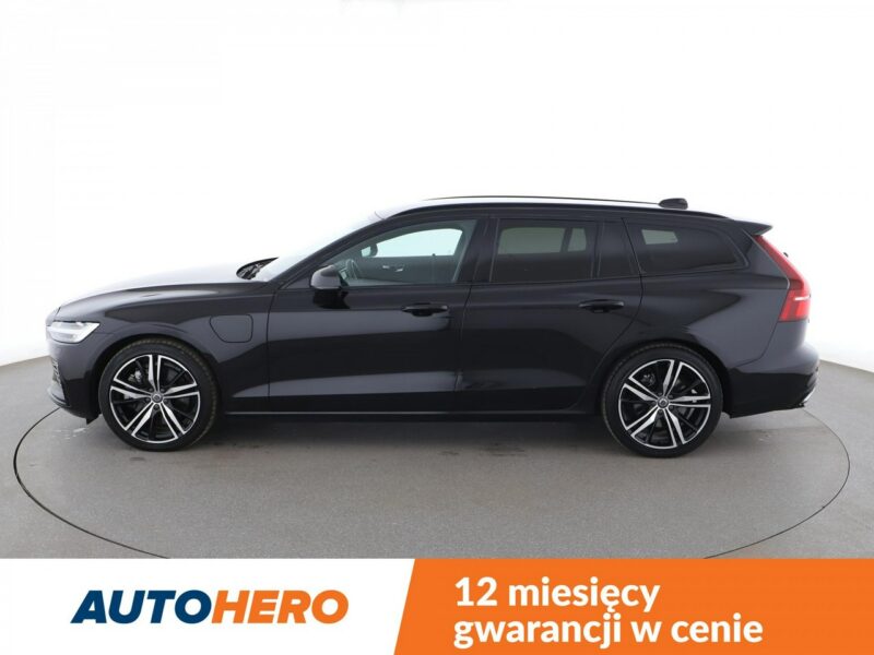 Volvo V60 F23 2.0T6 R Design AWD PHEV Navi Tempomat HarmanKardon Kamera BLIS LED II (2018-)