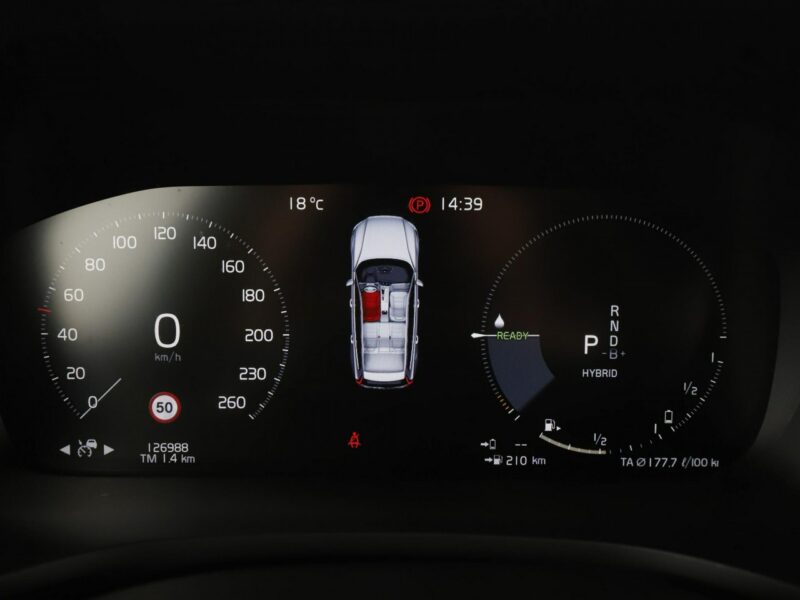 Volvo V60 F23 2.0T6 R Design AWD PHEV Navi Tempomat HarmanKardon Kamera BLIS LED II (2018-)
