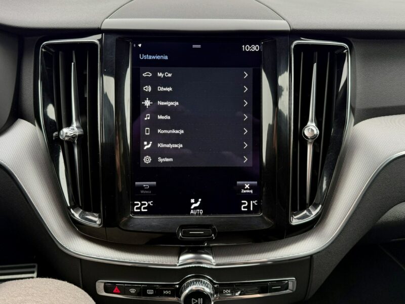 Volvo XC 60 4x4,R-DESIGN,Bogata wersja,Gwarancja II (2017-)