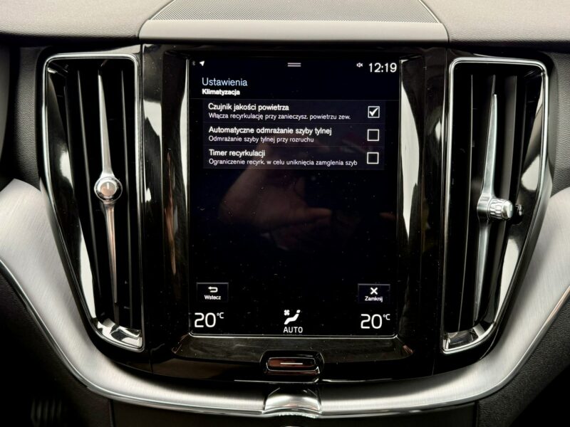 Volvo XC 60 4x4,190KM,Bogata wersja,Gwarancja II (2017-)