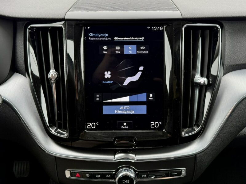 Volvo XC 60 4x4,190KM,Bogata wersja,Gwarancja II (2017-)