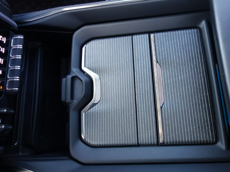 Dodge RAM DODGE RAM WERSJA LIMITED NIGHT BLACK SILNIK 5.7 BENZYNA 400km 38tys km IV (2009-)