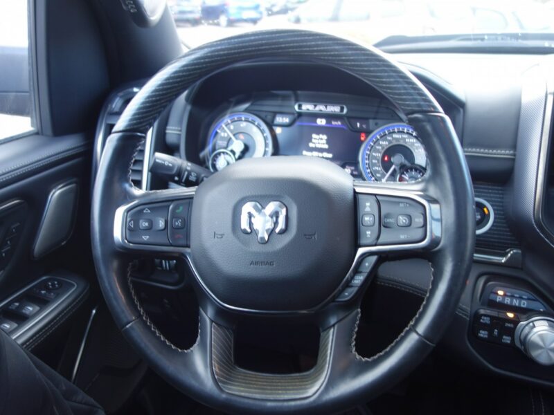 Dodge RAM DODGE RAM WERSJA LIMITED NIGHT BLACK SILNIK 5.7 BENZYNA 400km 38tys km IV (2009-)