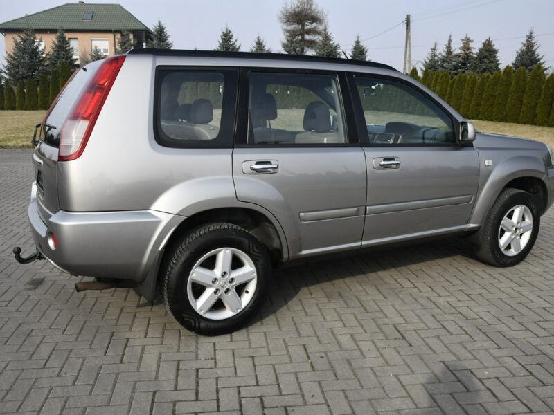 Nissan X-Trail 2,0benzyna. Klimatronic.Hak.Manual.El.szyby.Centralka.Kredyt.OKAZJA I (2001-2007)