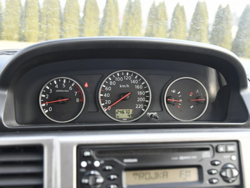 Nissan X-Trail 2,0benzyna. Klimatronic.Hak.Manual.El.szyby.Centralka.Kredyt.OKAZJA I (2001-2007)