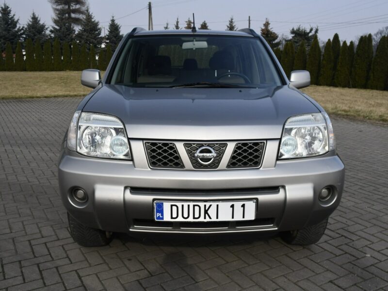 Nissan X-Trail 2,0benzyna. Klimatronic.Hak.Manual.El.szyby.Centralka.Kredyt.OKAZJA I (2001-2007)
