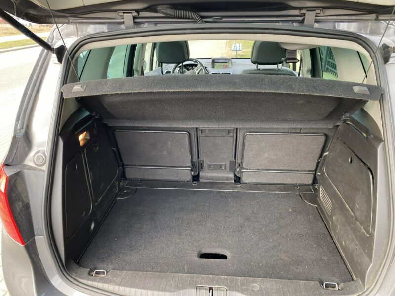 Opel Meriva Edition,podgrz. fotele i kierownica, czujniki p/t, szklany dach, skóry II (2010-)