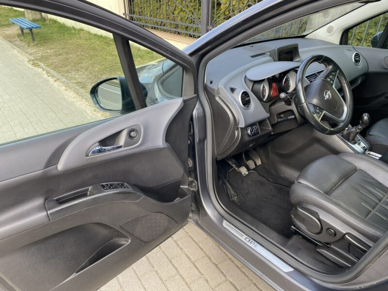 Opel Meriva Edition,podgrz. fotele i kierownica, czujniki p/t, szklany dach, skóry II (2010-)