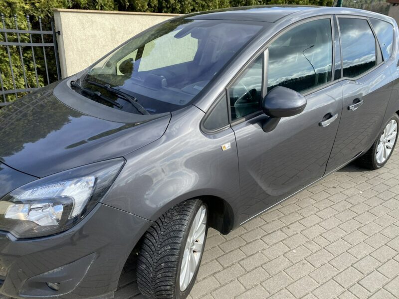 Opel Meriva Edition,podgrz. fotele i kierownica, czujniki p/t, szklany dach, skóry II (2010-)