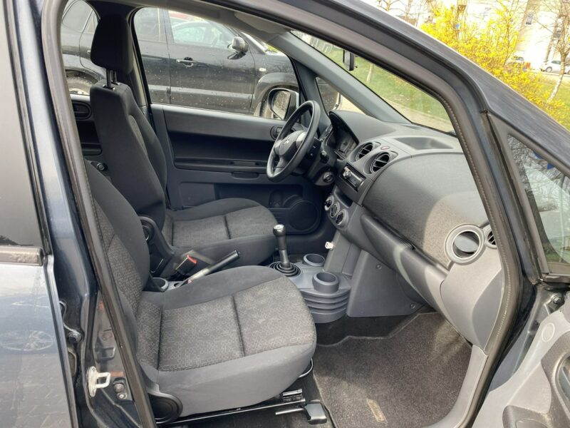 Mitsubishi Colt Opony wielosezonowe/Klimatyzacja/Po liftingu/Isofix/Bardzo zadbany/USB Z30 (2004-2012)