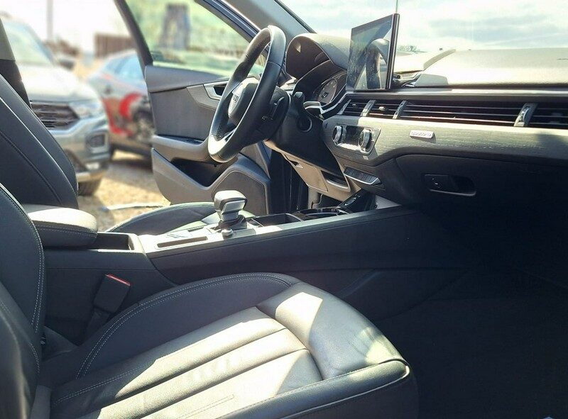 Audi A4 252 kM quattro mały przebieg B9 (2015-)