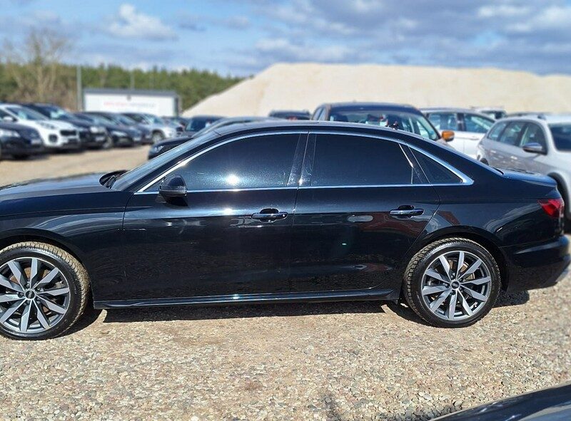 Audi A4 252 kM quattro mały przebieg B9 (2015-)