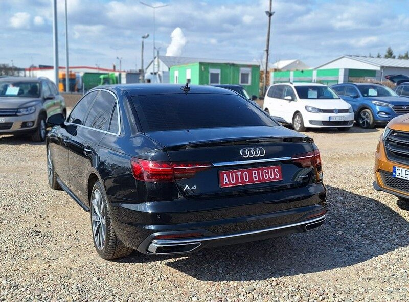 Audi A4 252 kM quattro mały przebieg B9 (2015-)