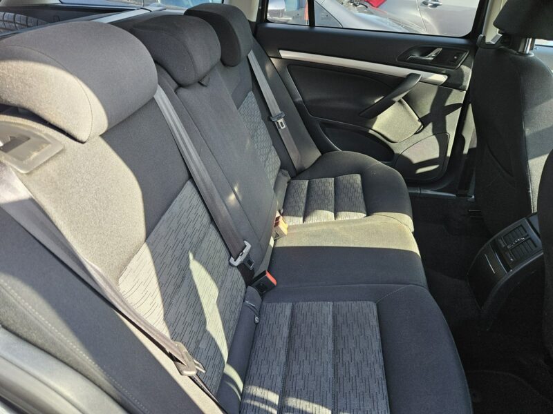 Škoda Octavia Klimatronic dwu strefowy / Podgrzewane fotele / Tempomat II (2004-2013)