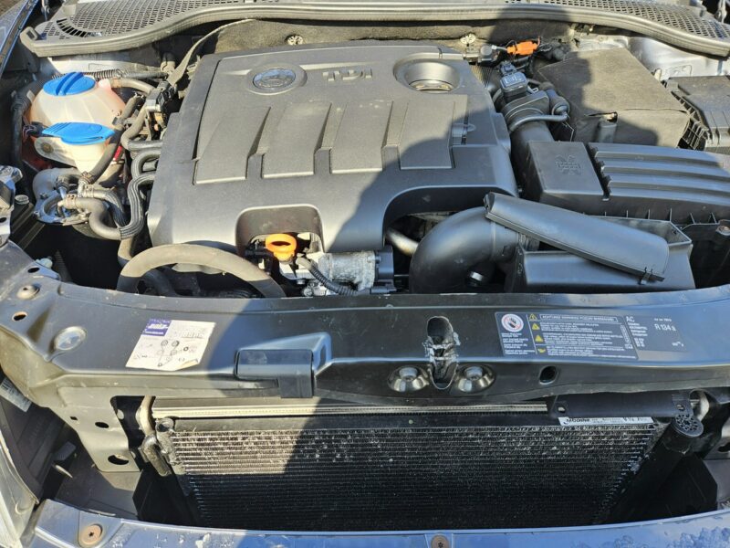 Škoda Octavia Klimatronic dwu strefowy / Podgrzewane fotele / Tempomat II (2004-2013)