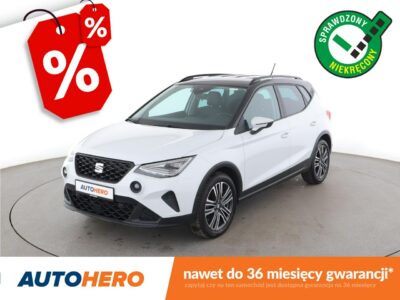 Seat Arona lift skóra /alcantara navi klima kamera matrix LED