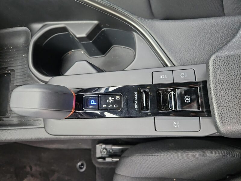 Toyota C-HR 2.0 HSD 196KM STYLE, salon Polska, gwarancja