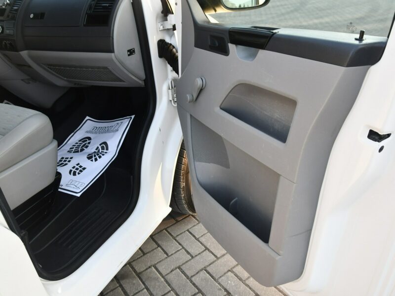 Volkswagen Transporter 2,0TDI DUDKI11 9 Osobowe, Centralka,El.szyby.kredyt.OKAZJA T5