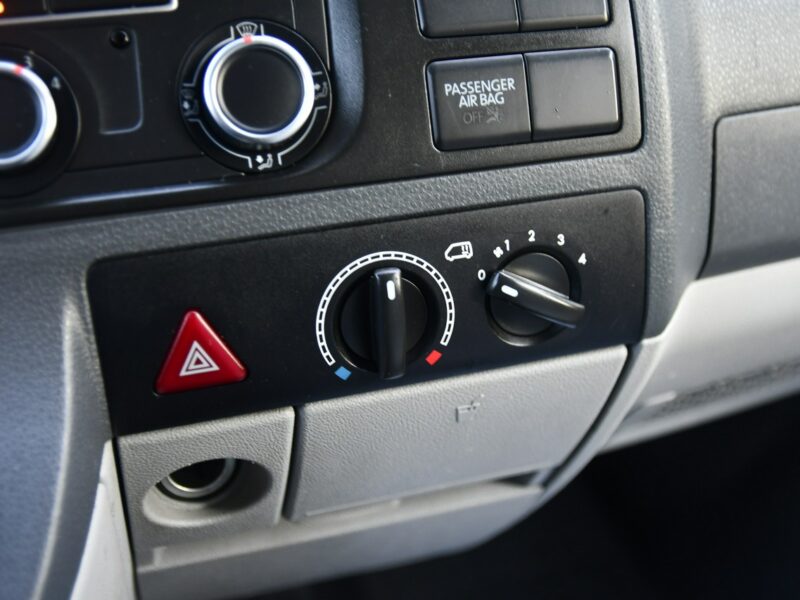 Volkswagen Transporter 2,0TDI DUDKI11 9 Osobowe, Centralka,El.szyby.kredyt.OKAZJA T5