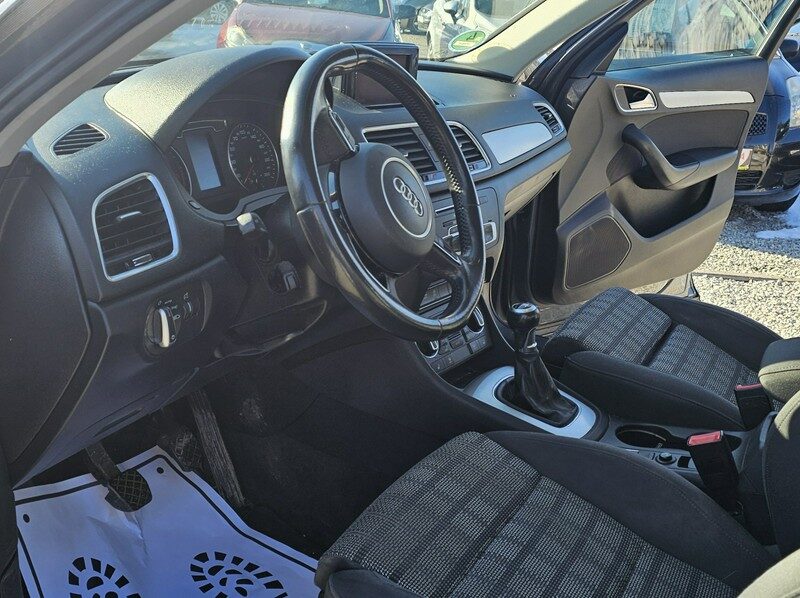 Audi Q3 LIFTING ,Manual,Zarejestrowany w PL 1-Wł 2Xkoła GWARANCJA,Lub Zamienie I (2011-2018)